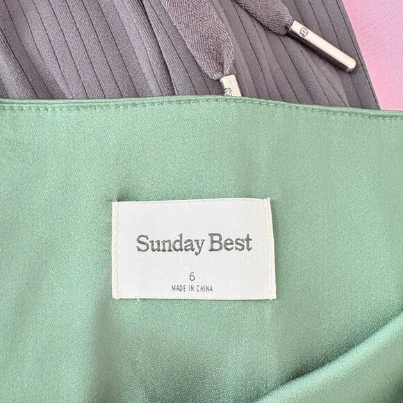 Aritzia Sunday Best Rocoo Satin Mini Skirt in Nature Green Size 6 - Picture 6 of 7